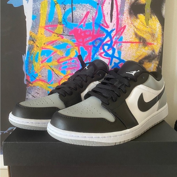 Jordan 1 Shadow Toe - Picture 2 of 4
